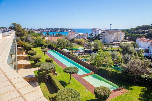 Foto 1 de Àtic en venda a S'Agaró de 3 habitacions amb terrassa i piscina