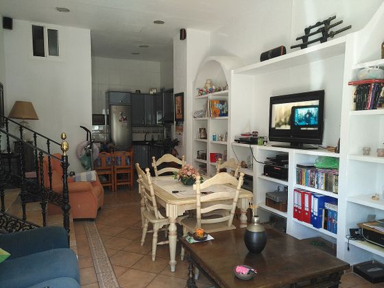 Foto 1 de Venta de apartamento en Montemar de 2 habitaciones con muebles y calefacción