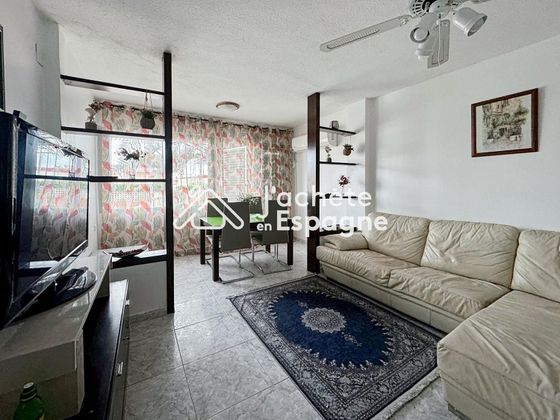 Foto 2 de Venta de piso en Les Salines de 3 habitaciones con aire acondicionado