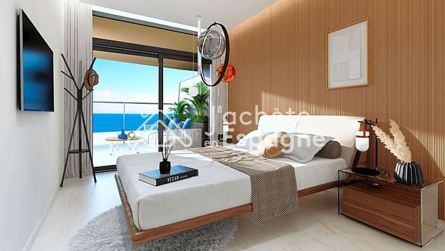 Foto 2 de Piso en venta en Playa de Poniente de 1 habitación con terraza y piscina