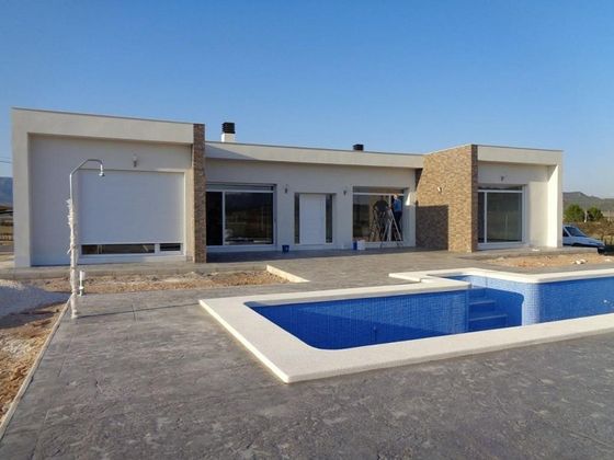 Foto 2 de Venta de chalet en Pinós de 3 habitaciones con terraza y piscina