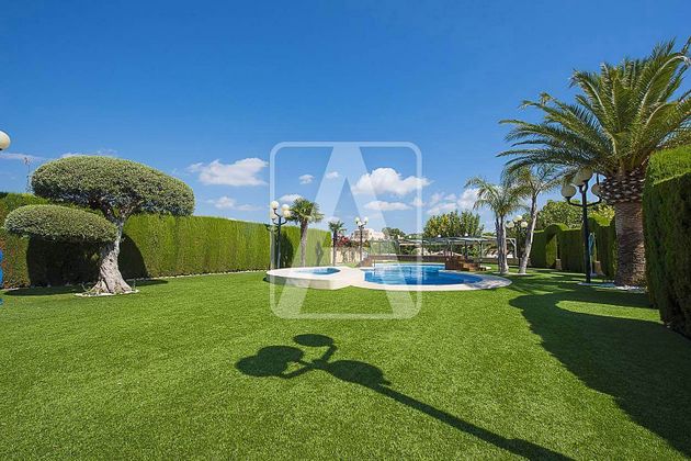 Foto 2 de Venta de casa en Zona Levante - Playa Fossa de 8 habitaciones con terraza y piscina