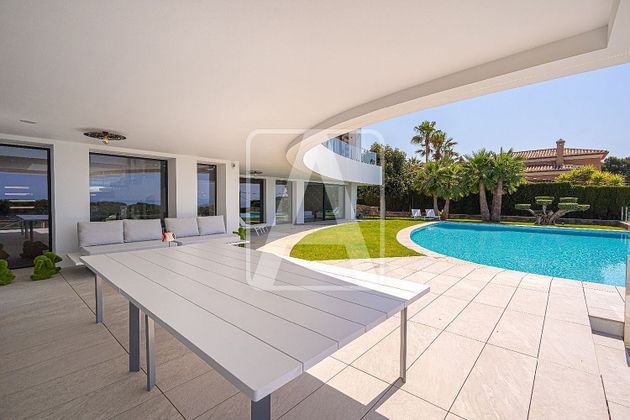 Foto 1 de Venta de casa en Benissa de 5 habitaciones con terraza y piscina