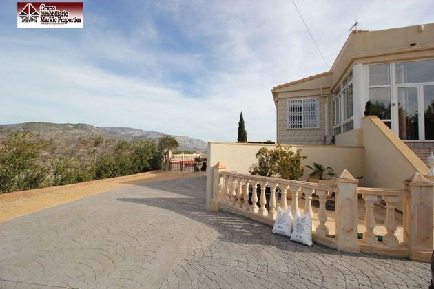 Foto 2 de Casa rural en venda a calle Partida Foia El Corral de 5 habitacions amb terrassa i piscina