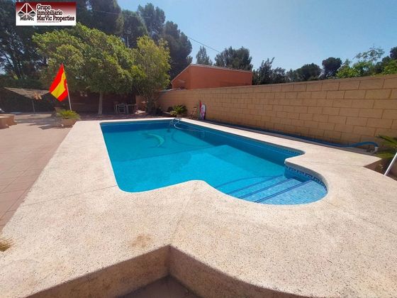 Foto 1 de Casa rural en venta en Cala de Finestrat de 3 habitaciones con terraza y piscina