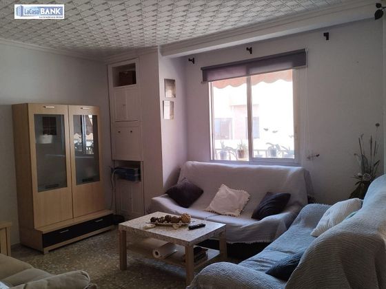 Foto 2 de Pis en venda a Villajoyosa ciudad de 4 habitacions amb terrassa i balcó