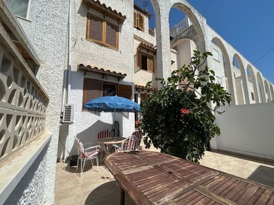Foto 2 de Dúplex en venta en Nueva Torrevieja - Aguas Nuevas de 3 habitaciones con terraza y piscina