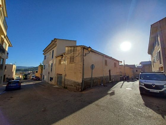 Foto 1 de Casa en venda a calle Des Puig de 3 habitacions amb terrassa i garatge