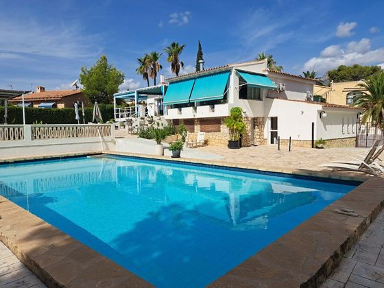 Foto 1 de Casa en venta en Nucia (la) de 3 habitaciones con terraza y piscina