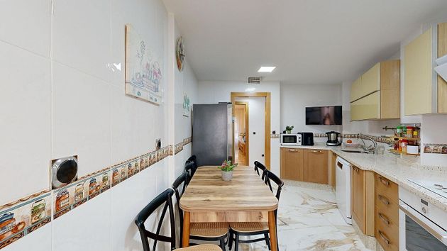 Foto 1 de Pis en venda a calle Isaac Albéniz de 3 habitacions amb terrassa i garatge