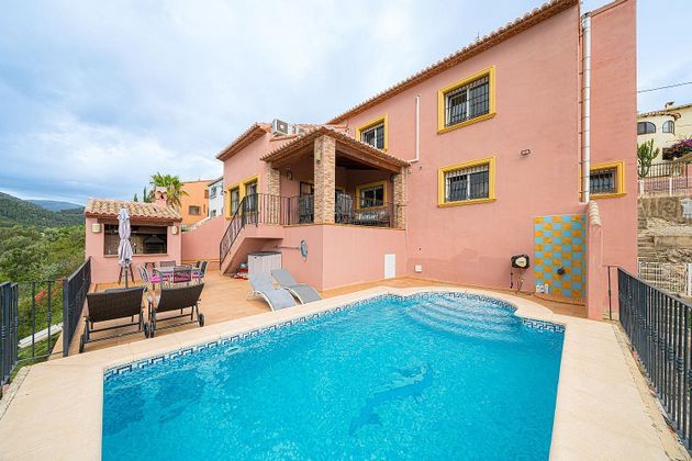 Foto 2 de Casa en venta en Sol de 5 habitaciones con terraza y piscina
