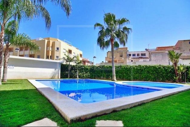 Foto 1 de Pis en venda a Ondara de 3 habitacions amb piscina i jardí
