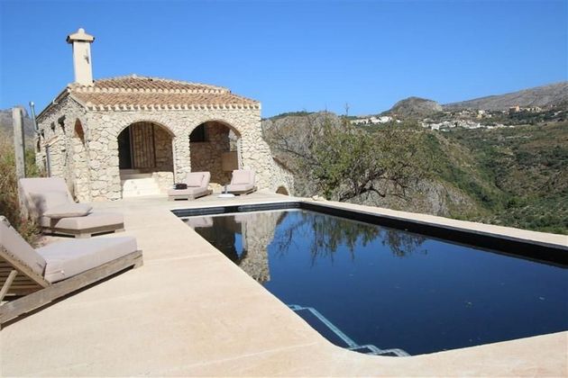 Foto 1 de Casa en venda a Tárbena de 3 habitacions amb terrassa i piscina