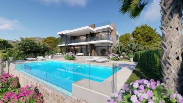 Foto 1 de Venta de casa en Zona Levante - Playa Fossa de 5 habitaciones con piscina