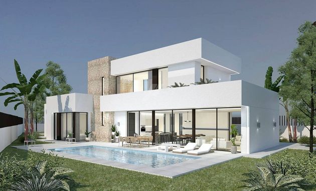 Foto 1 de Casa en venta en El Portet - Pla de Mar de 3 habitaciones con terraza y piscina