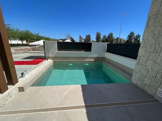 Foto 2 de Casa adosada en venta en Dolores de 3 habitaciones con terraza y piscina