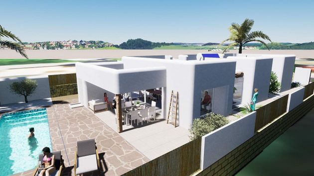 Foto 2 de Venta de chalet en Alfaz del Pi Pueblo-Urbanizaciones de 3 habitaciones con piscina y garaje
