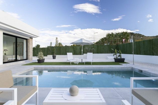 Foto 2 de Xalet en venda a Calasparra de 3 habitacions amb piscina i jardí