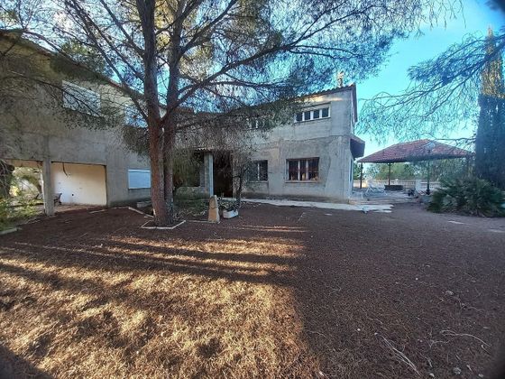 Foto 2 de Casa en venda a Jacarilla de 11 habitacions amb terrassa i piscina