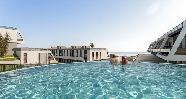 Foto 1 de Piso en venta en Playa Tamarit - Playa Lisa - Gran Playa de 3 habitaciones con terraza y piscina