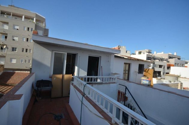 Foto 1 de Venta de casa rural en Centro - Torrevieja de 3 habitaciones con terraza y balcón