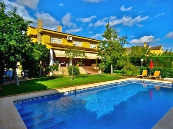 Foto 1 de Casa rural en venta en Alcalde Felipe Mallol de 5 habitaciones con terraza y piscina