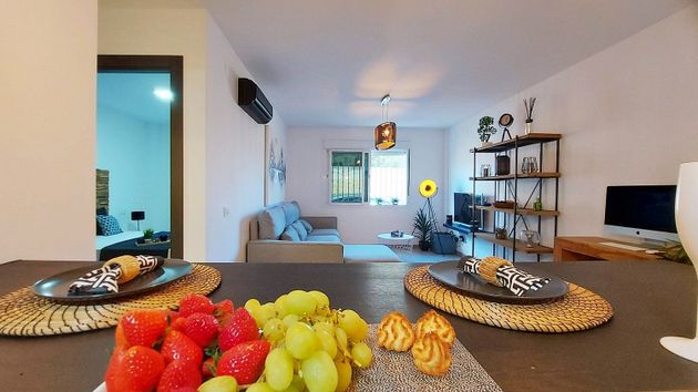 Foto 2 de Piso en venta en calle Sant Antoni de 2 habitaciones con terraza y aire acondicionado