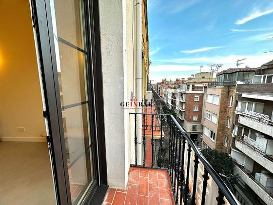 Foto 2 de Venta de piso en Sant Gervasi - La Bonanova de 1 habitación con balcón y aire acondicionado