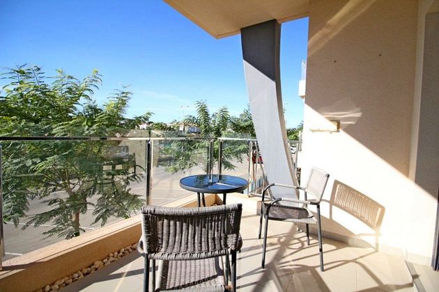 Foto 2 de Pis en lloguer a Pueblo Latino de 2 habitacions amb terrassa i piscina