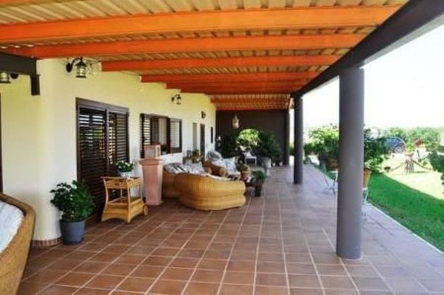 Foto 2 de Chalet en venta en La Xara - La Sella - Jesús Pobre de 5 habitaciones con piscina y jardín