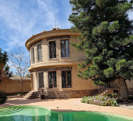 Foto 1 de Xalet en venda a Ciudad Quesada de 6 habitacions amb terrassa i piscina