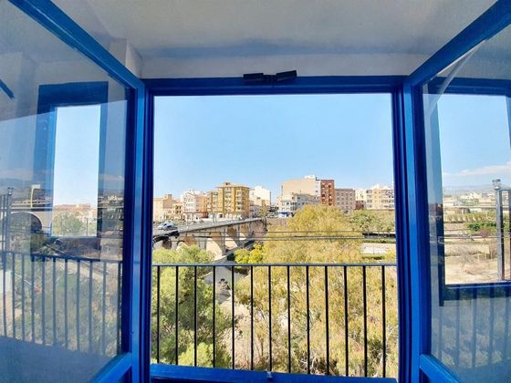 Foto 2 de Venta de piso en Villajoyosa ciudad de 3 habitaciones con terraza y balcón