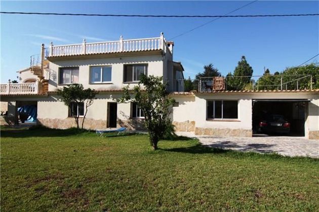 Foto 2 de Casa rural en venda a Pedreguer de 3 habitacions amb piscina i garatge