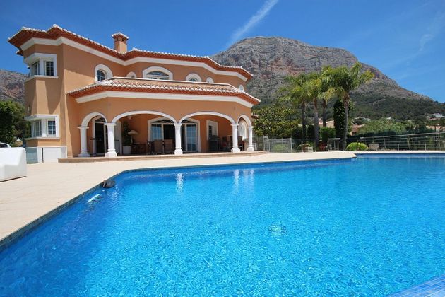 Foto 1 de Casa en venda a Montgó - Partida Tosal de 4 habitacions amb terrassa i piscina
