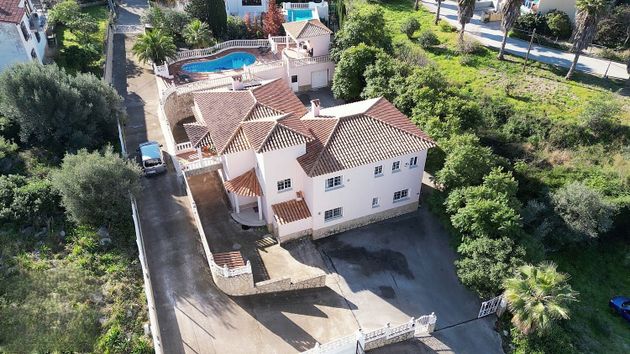 Foto 1 de Casa en venta en Orba de 6 habitaciones con terraza y piscina
