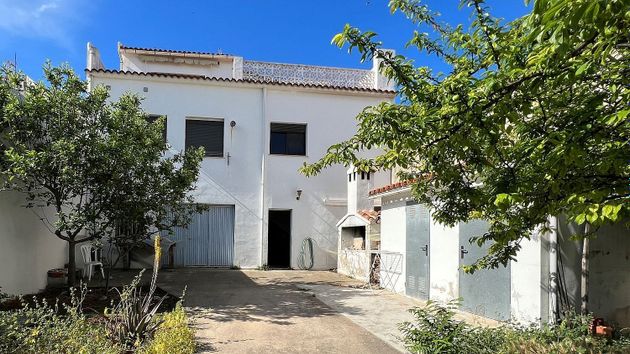 Foto 1 de Casa en venda a Orba de 6 habitacions amb terrassa i garatge