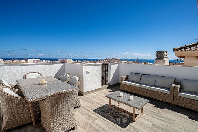 Foto 1 de Àtic en venda a Playa del Cura de 2 habitacions amb terrassa i piscina