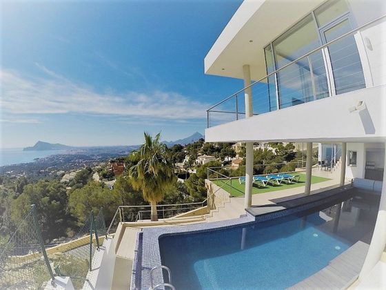 Foto 2 de Xalet en venda a Altea la Vella de 6 habitacions amb terrassa i piscina
