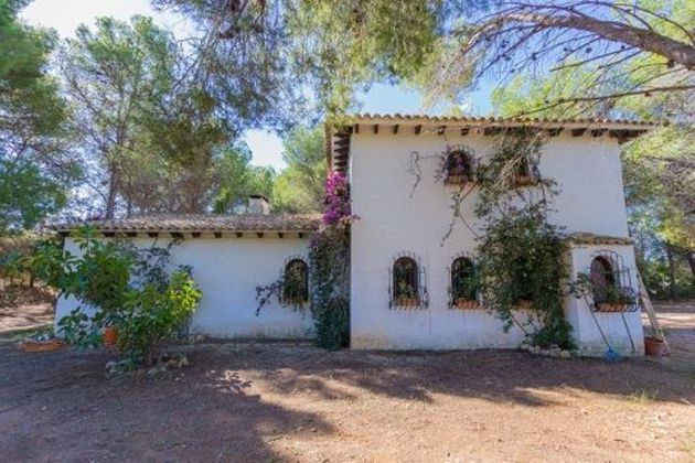 Foto 1 de Casa rural en venda a Callosa d´En Sarrià de 3 habitacions amb terrassa i piscina
