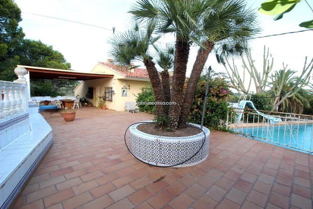 Foto 2 de Casa rural en venta en Altea la Vella de 4 habitaciones con terraza y piscina