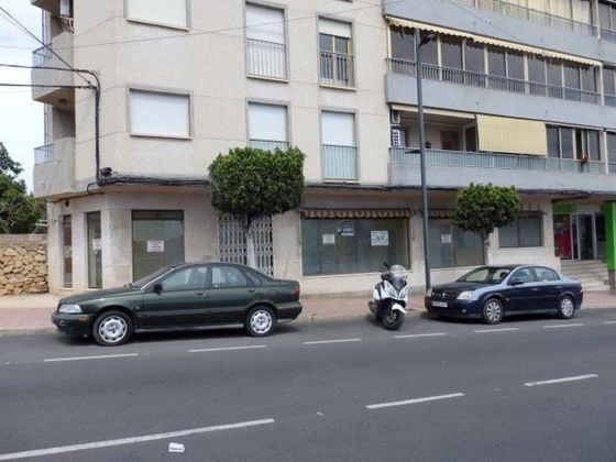 Foto 1 de Local en venda a avenida País Valenciano de 114 m²
