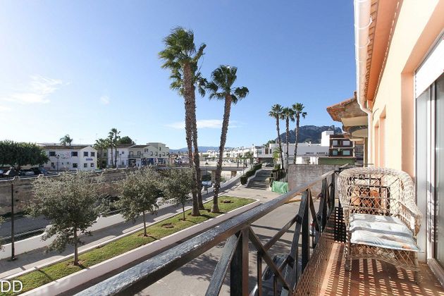 Foto 2 de Venta de dúplex en calle Juan Martorell de 3 habitaciones con terraza y aire acondicionado