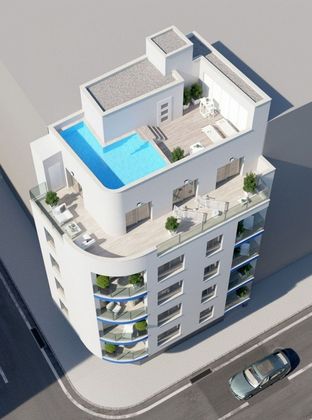 Foto 1 de Venta de piso en calle Mar Baltico de 2 habitaciones con terraza y piscina