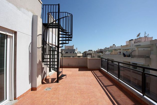 Foto 1 de Àtic en venda a Formentera del Segura de 2 habitacions amb terrassa i ascensor