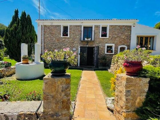 Foto 1 de Casa rural en venta en La Xara - La Sella - Jesús Pobre de 4 habitaciones con terraza y piscina