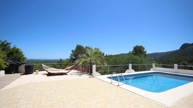 Foto 2 de Xalet en venda a Orba de 7 habitacions amb terrassa i piscina