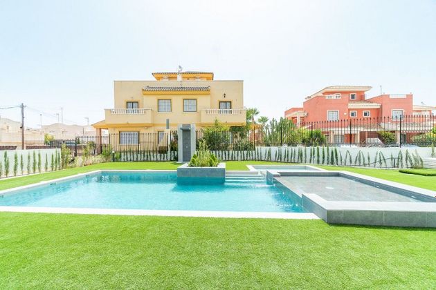Foto 1 de Piso en venta en Los Balcones - Los Altos del Edén de 3 habitaciones con terraza y piscina