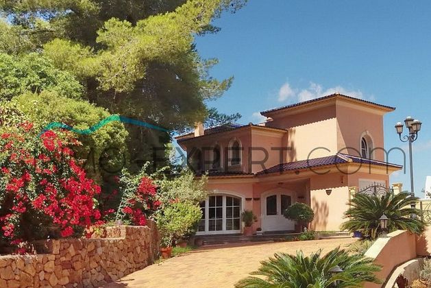Foto 1 de Xalet en venda a La Xara - La Sella - Jesús Pobre de 5 habitacions amb terrassa i piscina