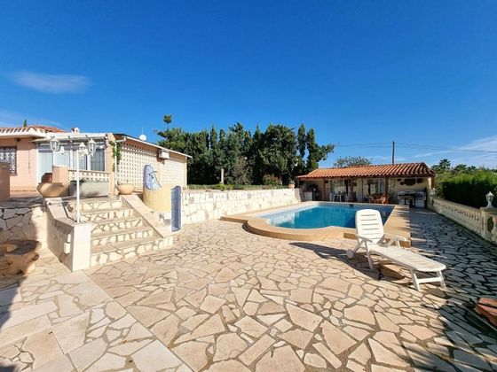 Foto 2 de Xalet en venda a Villajoyosa ciudad de 4 habitacions amb terrassa i piscina