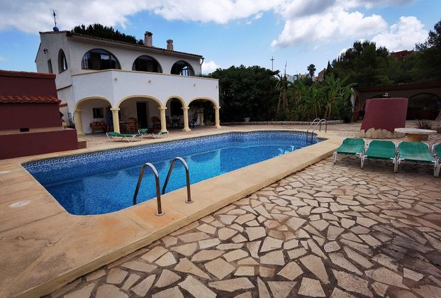 Foto 1 de Casa en venta en Benidoleig de 5 habitaciones con terraza y piscina